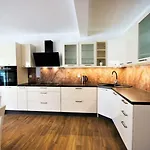 Hedonistra Apartamento Mednjan