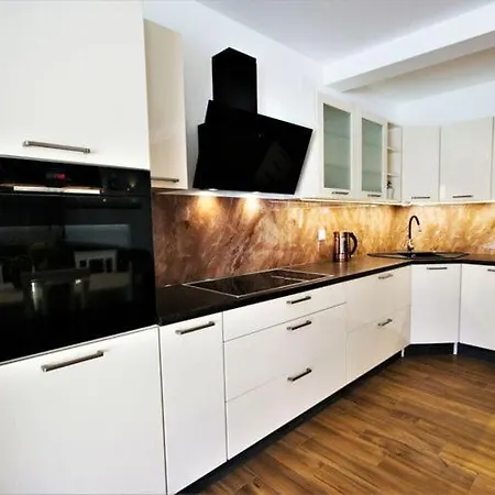 Hedonistra Apartment