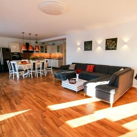 Apartment Hedonistra *